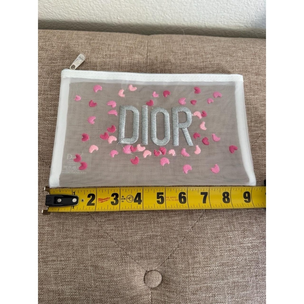 Dior Embroidered Hearts Cosmetic Pouch - Picture 3 of 4
